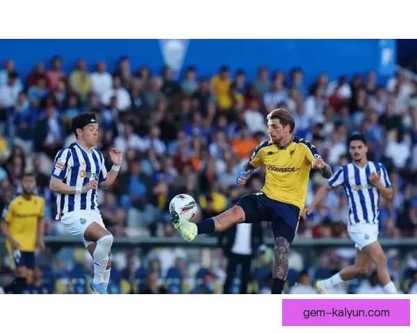 《埃斯托里尔战术解析：揭秘球队成功秘诀，状态回暖引发新一轮期待》