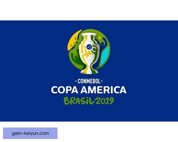 美洲杯分组抽签已揭晓，各队实力对比势均力敌，竞赛形势值得关注。