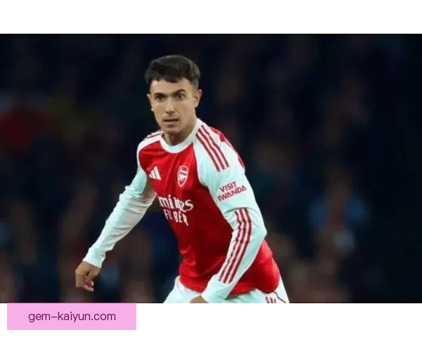 门迪速度优势明显，持续提升球队后防竞争力。