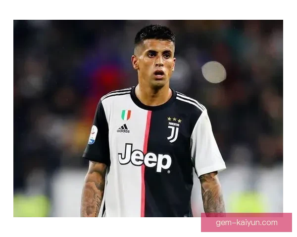 坎塞洛技术特点分析：发挥稳定，助攻能力与防守意识兼备